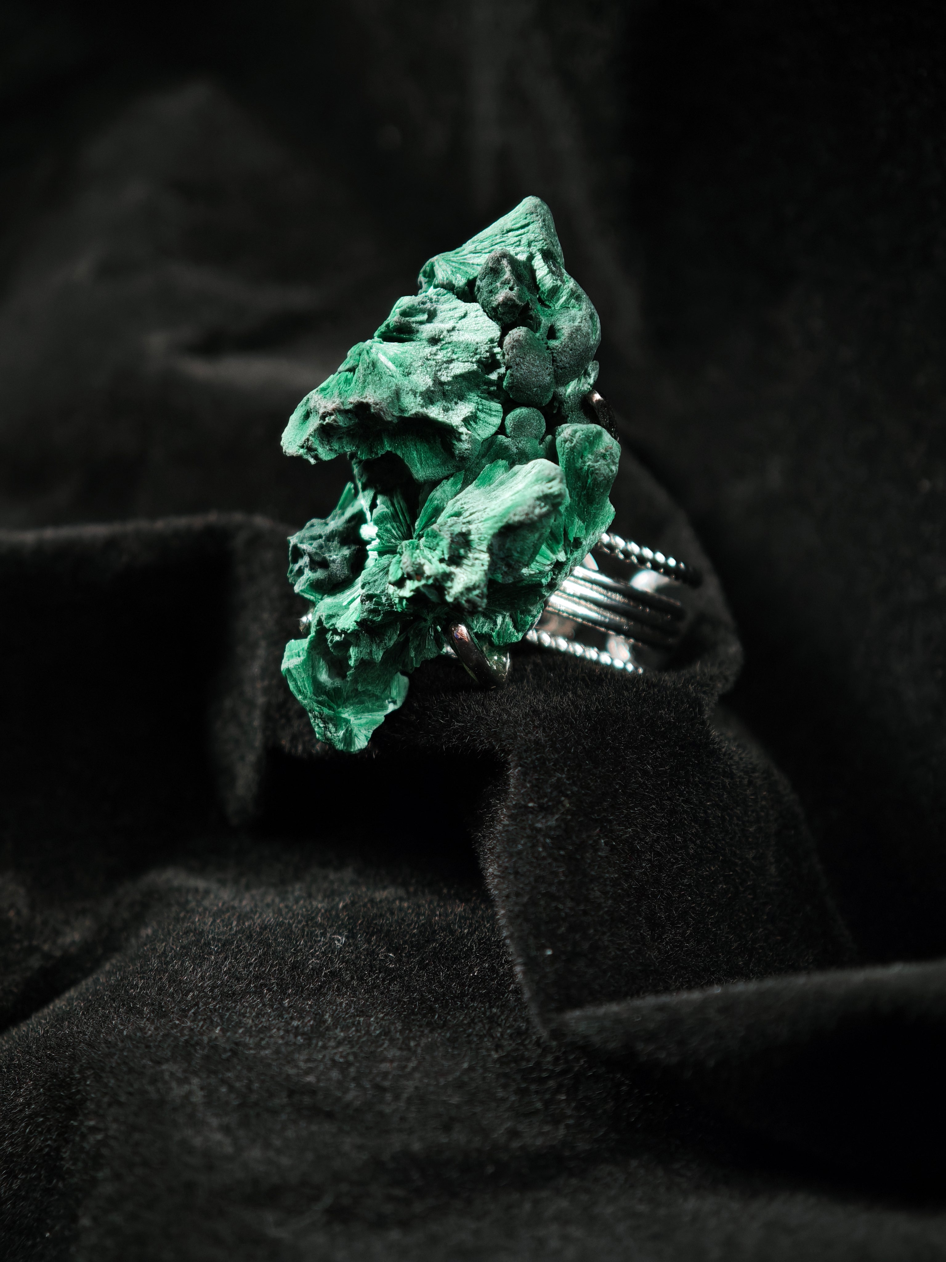 Malachite Adjustable Ring - Natural Mineral - Solo Collection - 001