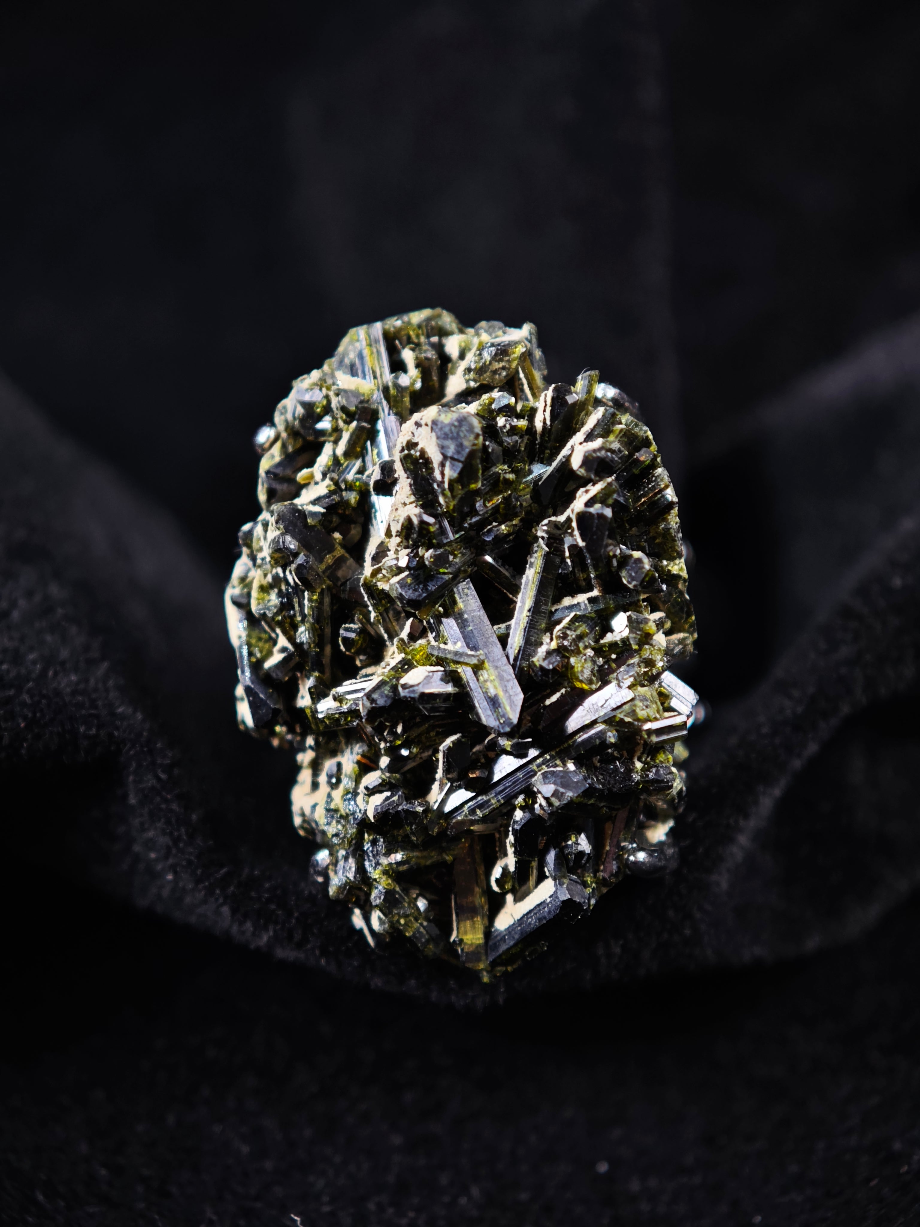 Green Tourmaline Adjustable Ring - Natural Mineral - Solo Collection -013