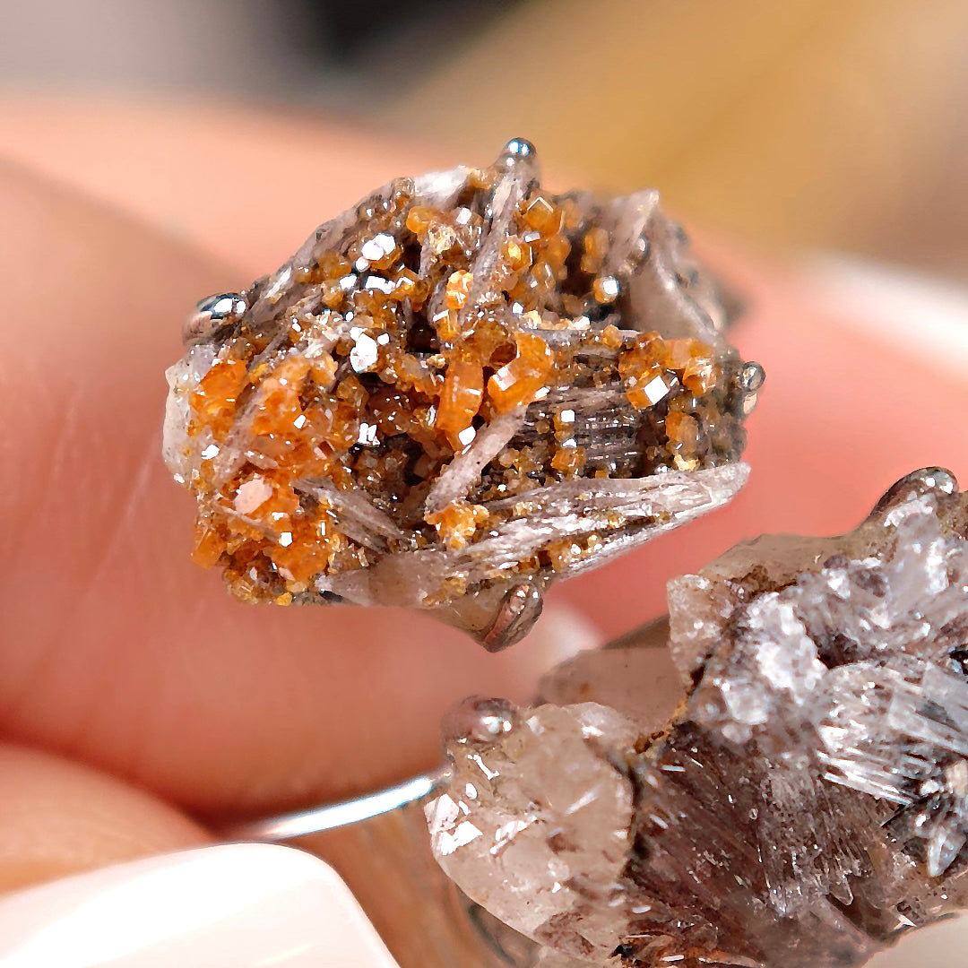 Raw Vanadinite&Creedite Adjustable Ring – Natural Mineral Stone Ring, Handmade One of a Kind Jewelry-090