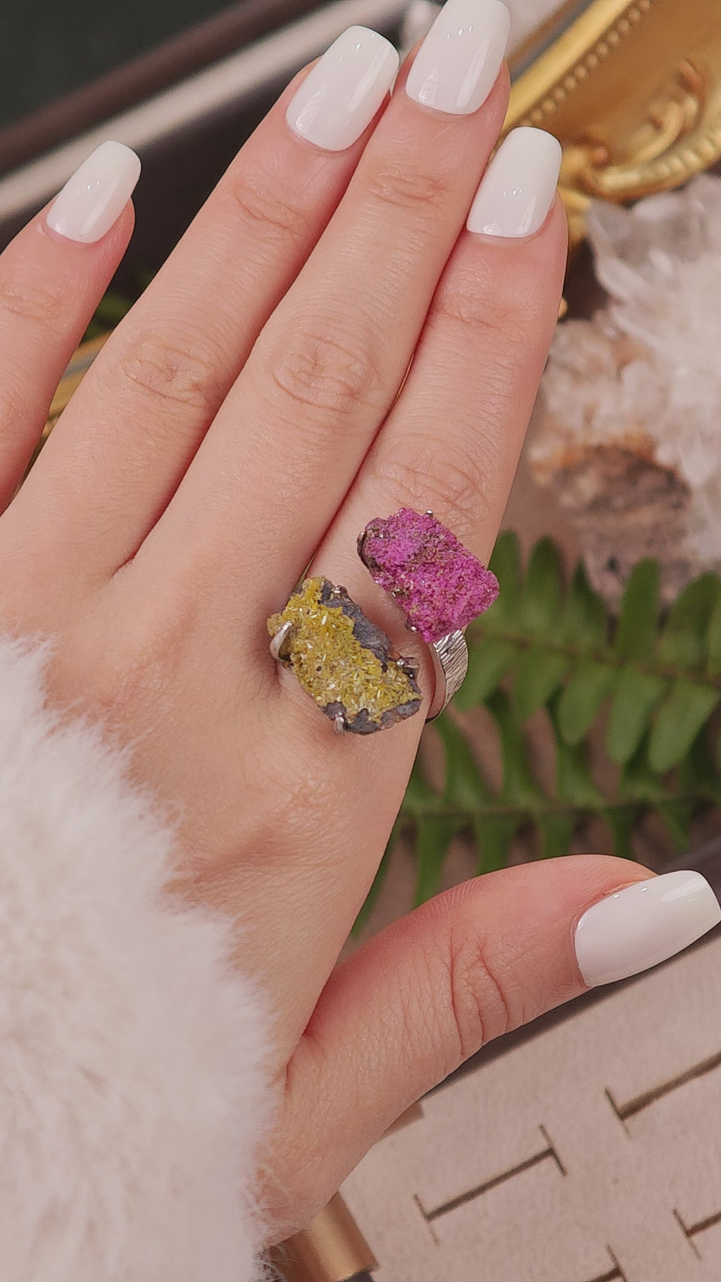 Raw Pyromorphite&Corundum Adjustable Ring – Natural Mineral Stone Ring, Handmade One of a Kind Jewelry-049